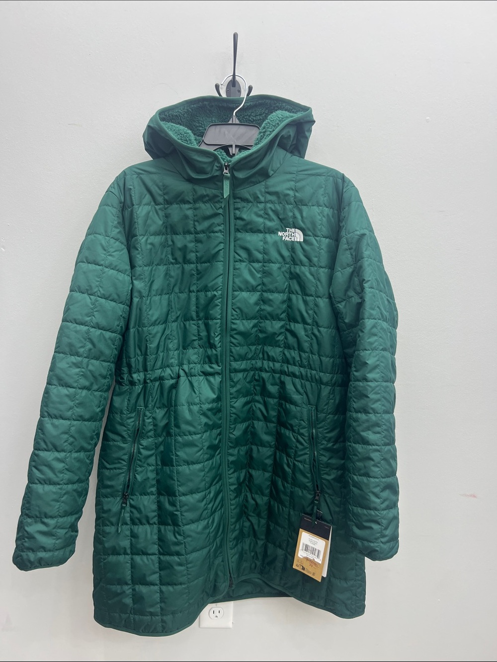 The North Face Women's Dark Green Quilted Hooded Puffer Jacket